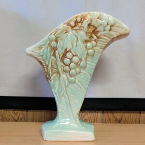 The REAL McCoy? Grapevine Design Unique Asymptomatic Vase Decor Vintage
